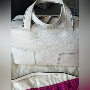 Tory Burch  Block-T Pebbled Zip Satchel